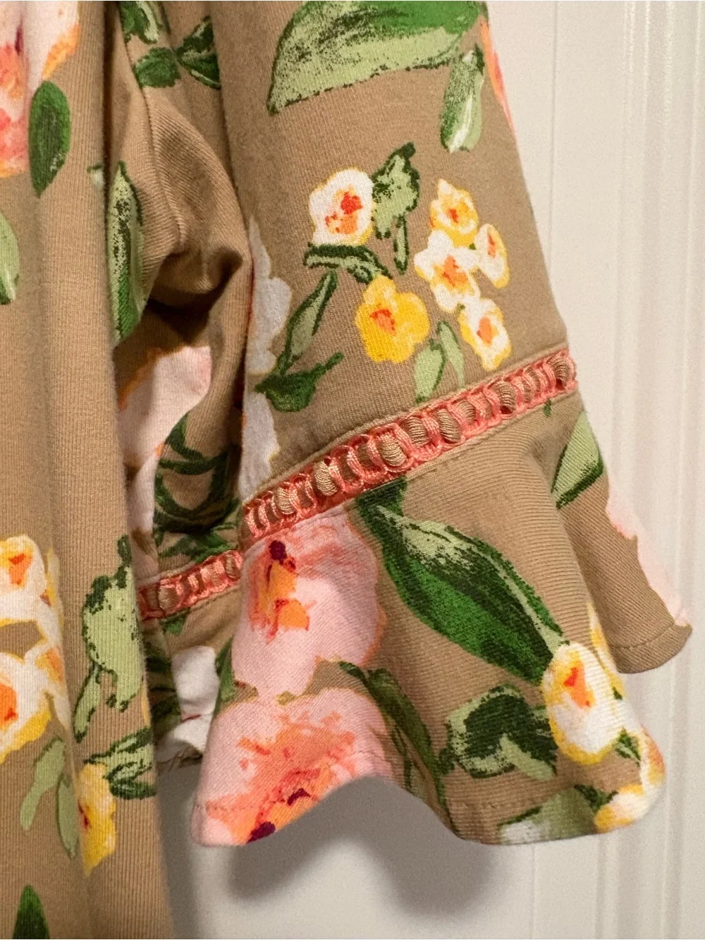 NWOT Floral Top